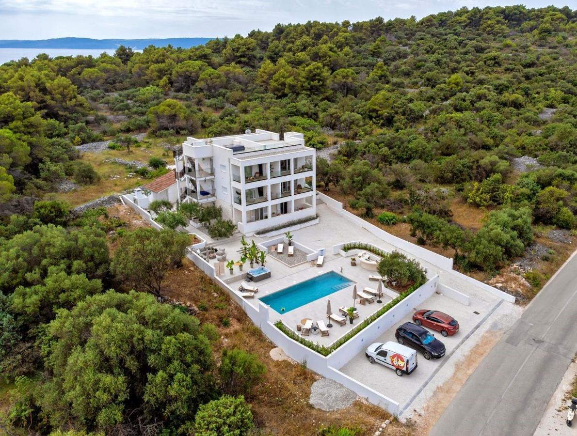 Luxury Villa Del Sogno With Pool, Jacuzzi, Parking Okrug Gornji Buitenkant foto