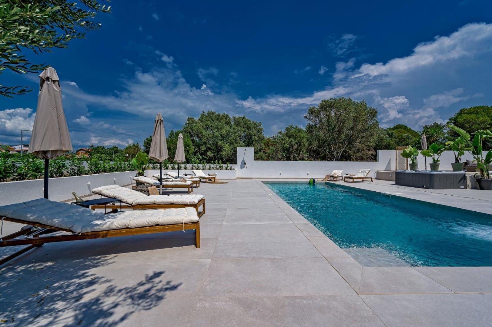 Luxury Villa Del Sogno With Pool, Jacuzzi, Parking Okrug Gornji Buitenkant foto